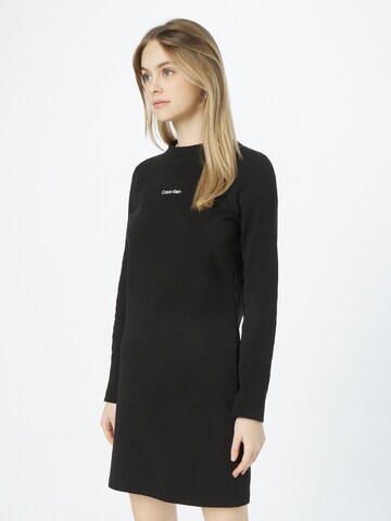 Calvin Klein - Vestido en negro: frente
