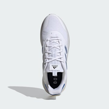 Chaussure de sport ADIDAS SPORTSWEAR en blanc