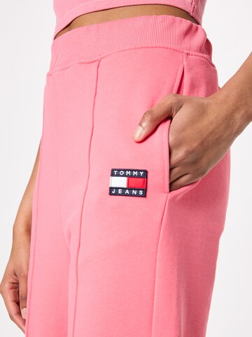 Effilé Pantalon Tommy Jeans en rose