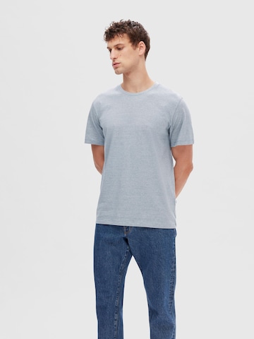 T-Shirt 'ASPEN' SELECTED HOMME en bleu : devant