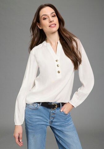 Bruno Banani LM Blouse in White: front
