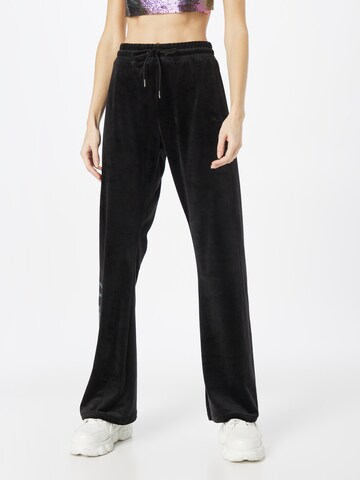 Loosefit Pantalon FUBU en noir : devant