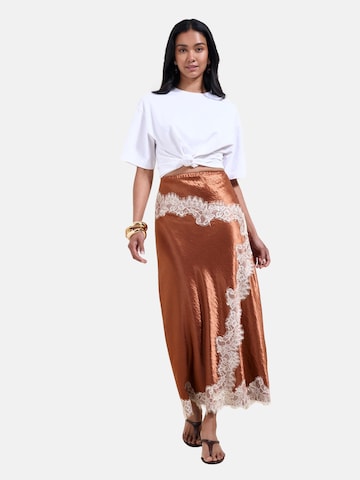 Friends Like These Rok in Brons: voorkant