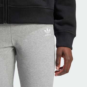 Skinny Leggings 'Essentials' ADIDAS ORIGINALS en gris