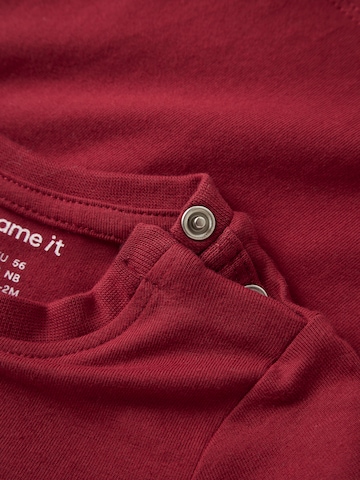 NAME IT - Camiseta 'NBMRIMAK' en rojo