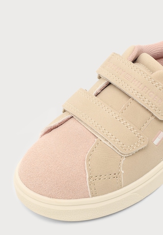 TOMMY HILFIGER Sneakersy 'HECTOR' w kolorze beżowy