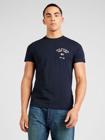 TOMMY HILFIGER - Camiseta 'Varsity' en azul: frente