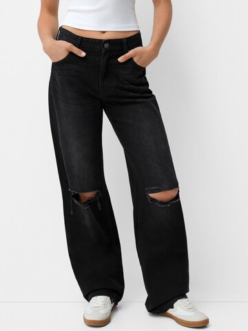 Bershka Loose fit Jeans in Black: front