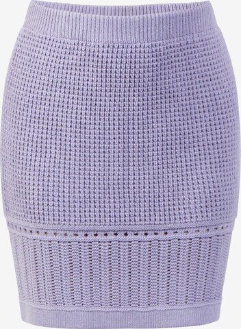 faina Skirt in Purple: front