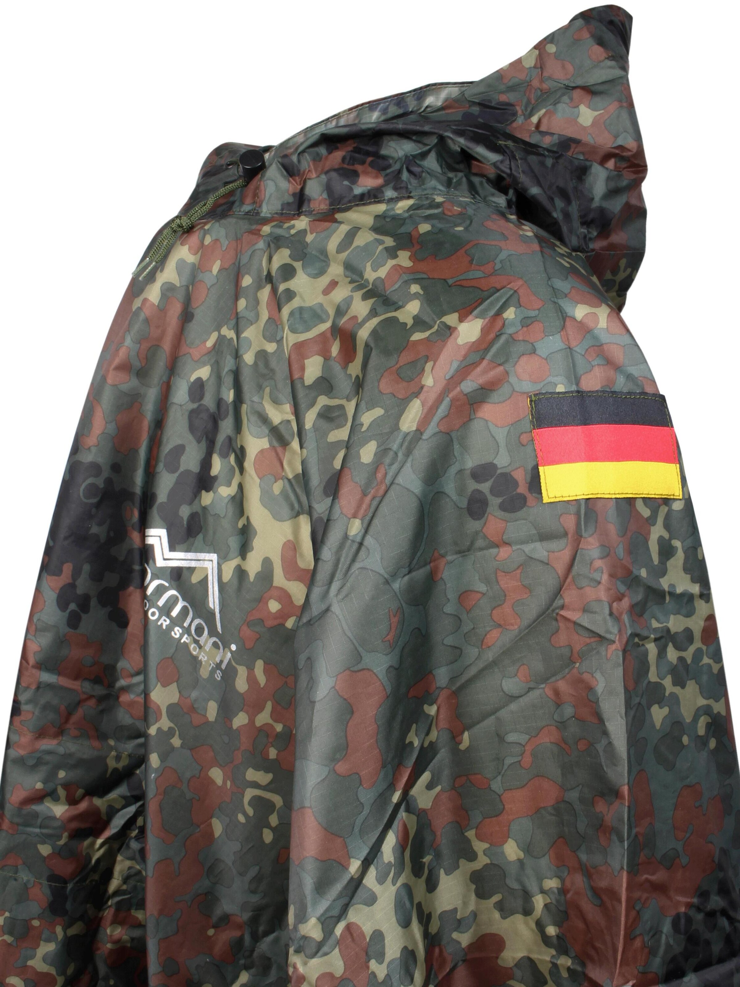 normani Performance Jacket in Green