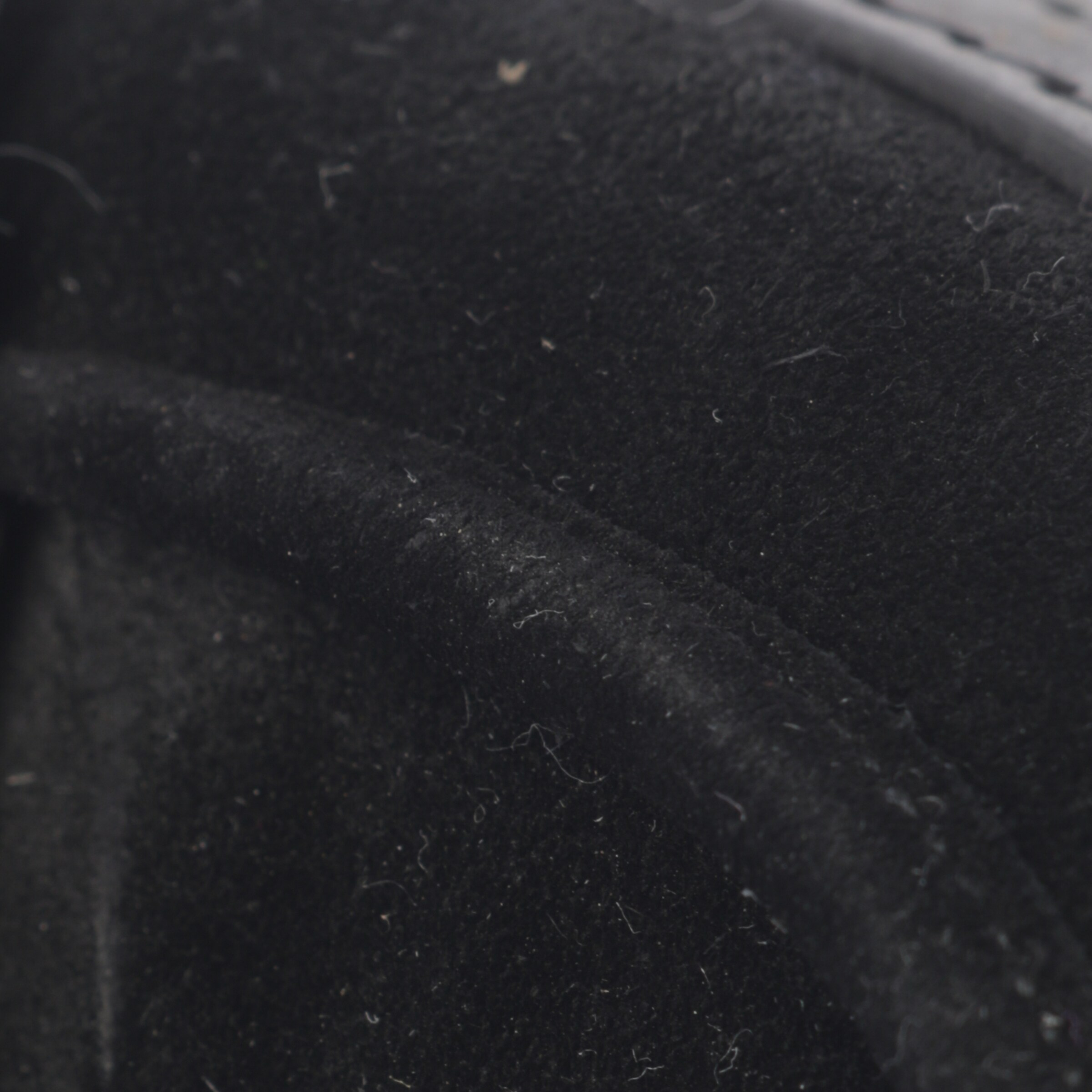 Stuart Weitzman Flats & Loafers in 38 in Black