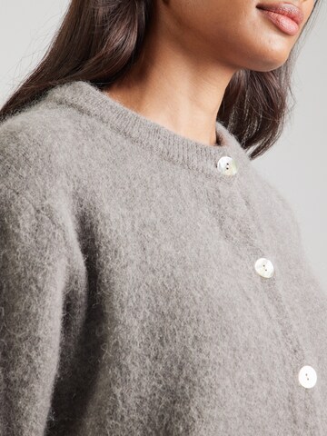 Noella Strickjacke 'Kae' in Braun