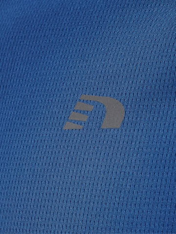 Newline - Camisa funcionais em azul