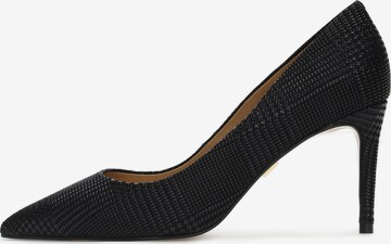 Kazar Pumps in Black: front