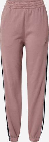 ADIDAS ORIGINALS Broek 'Cuffed Tape' in Lila: voorkant