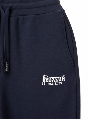 Boxeur des Rues Regular Sports trousers 'Herren Jogginghose Boxeur des Rues mit gewebtem Kordelzug-Label, Marineblau, Kleines weißes Logo, Baumwolle' in Blue