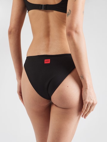 Slip costum de baie de la HUGO pe negru