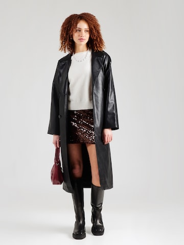 Pulover de la Tally Weijl pe alb