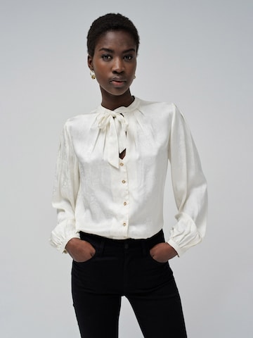 Salsa Jeans Blouse in Wit: voorkant