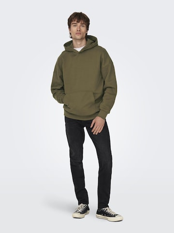 Only & Sons Slimfit Sweatshirt 'DAN' in Braun