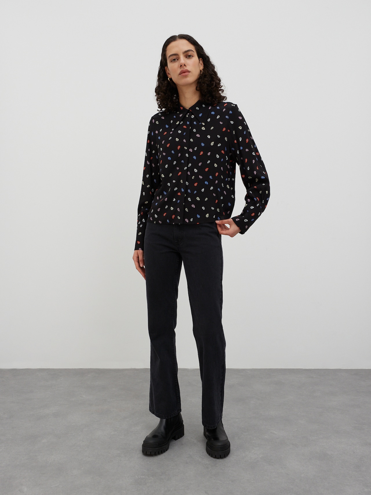 EDITED Produkte Bluse 'Delano' hellblau