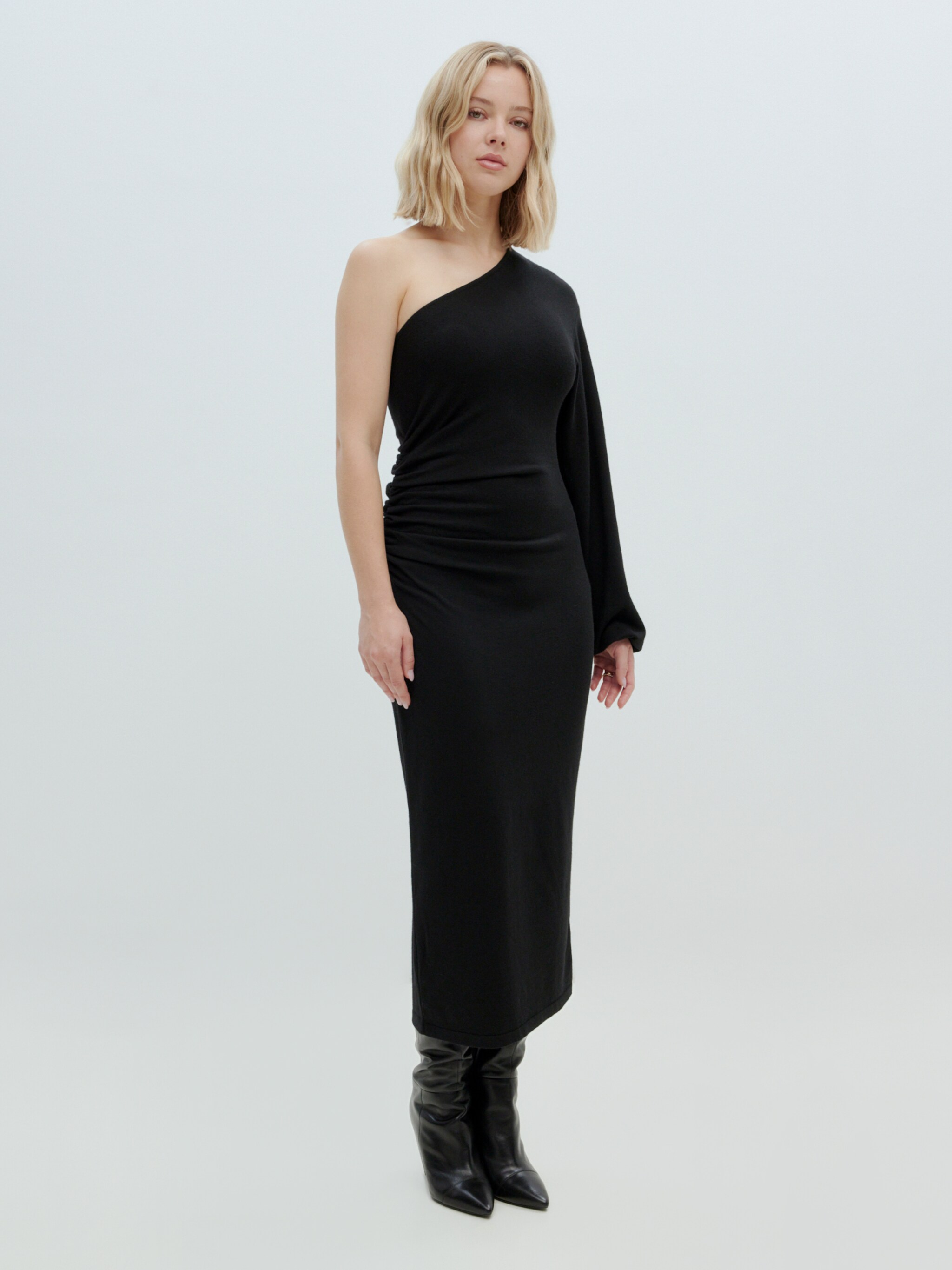 EDITED Produkte Kleid 'Phoebe' schwarz