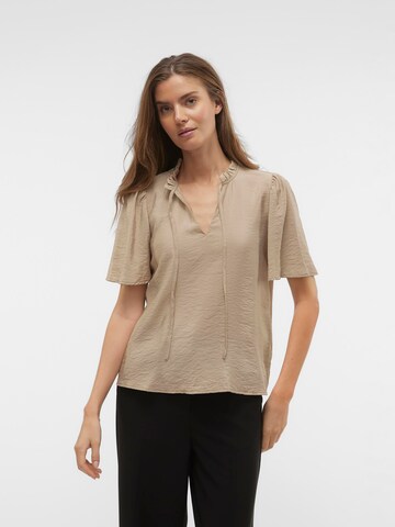 Camicia da donna 'JOSIE' di VERO MODA in beige