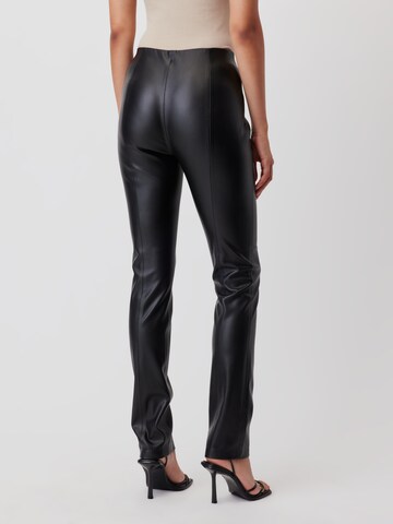 Coupe slim Pantalon 'Asya' LeGer by Lena Gercke en noir