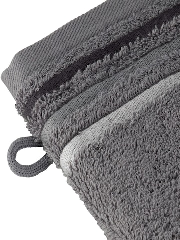 SCHIESSER Handtuch 'Skyline Color' in Grau