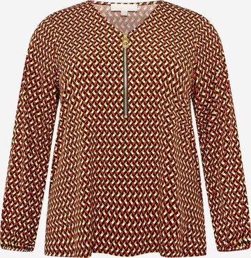 Michael Kors Plus Blouse in Red: front