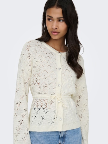 Cardigan 'ONLELKE' ONLY en blanc