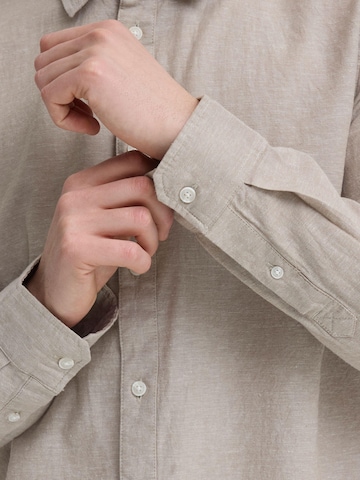 Regular fit Camicia ' BHAban Slub Linen Mix ' di BLEND in beige