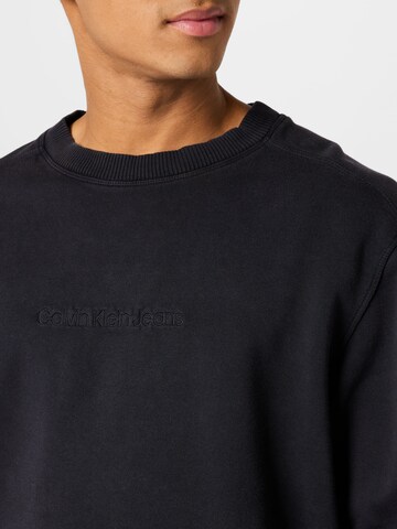 Calvin Klein Jeans Regular Sweatshirt in Black