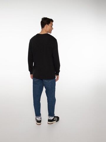 PROTEST Shirt 'SHELBY' in Zwart