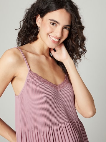 Guido Maria Kretschmer Women Top 'Selena' in Roze