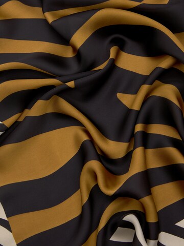 Pull&Bear Šátek – černá