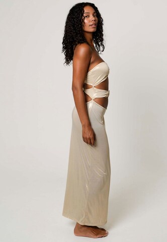 Moda Minx Maxikleid Starfish Triangle Long Dress in Gold