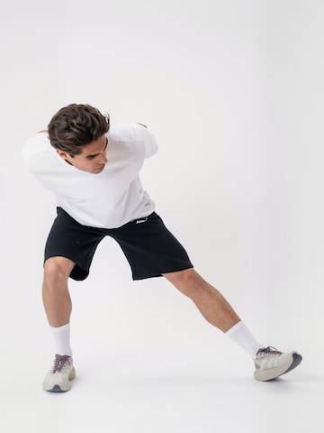 Regular Pantalon ' Apres ' Toujours Actif en noir