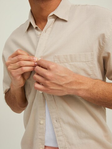 JACK & JONES Regular fit Button Up Shirt 'BREEZY' in Beige