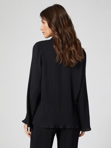 LENI KLUM x ABOUT YOU - Blusa 'Camilla' en negro