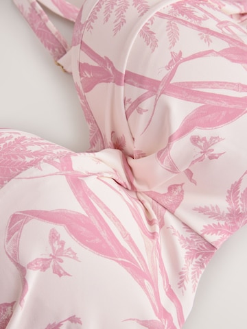 Next Bandeau Bikinitoppi värissä vaaleanpunainen