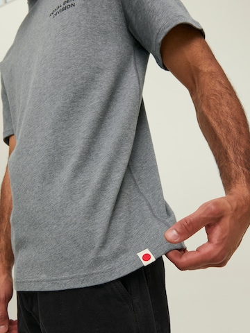 R.D.D. ROYAL DENIM DIVISION T-Shirt 'RDDEddy' in Grau