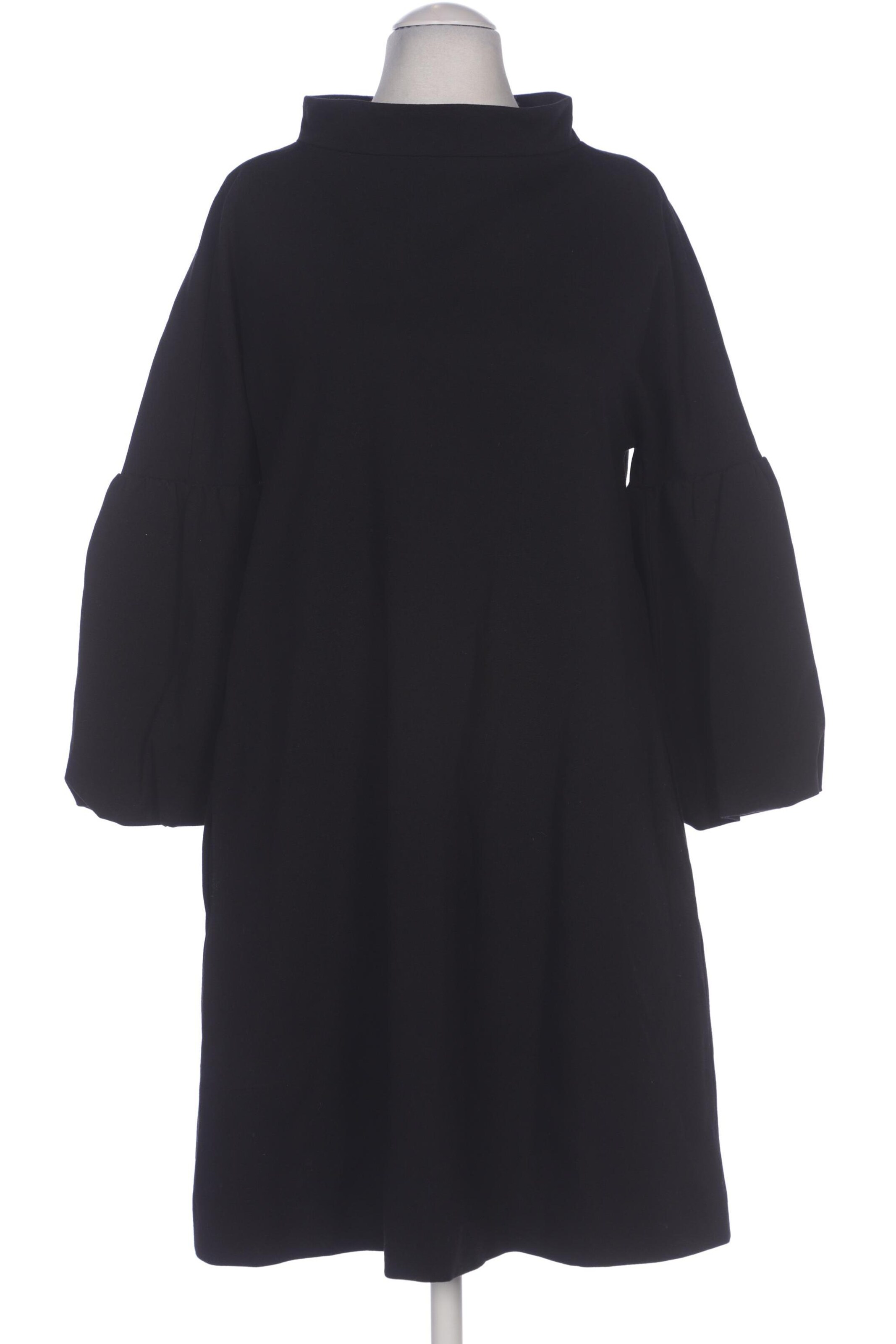 Aquascutum Dress in L in Black: front