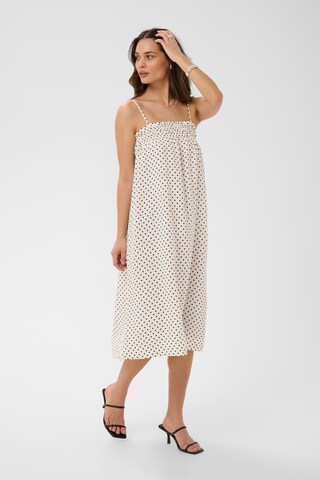 Robe 'Wilma' Kaffe en blanc