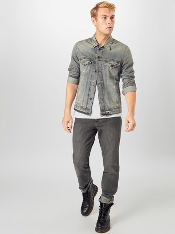 WRANGLER Regular Jeans 'Texas' in Grey