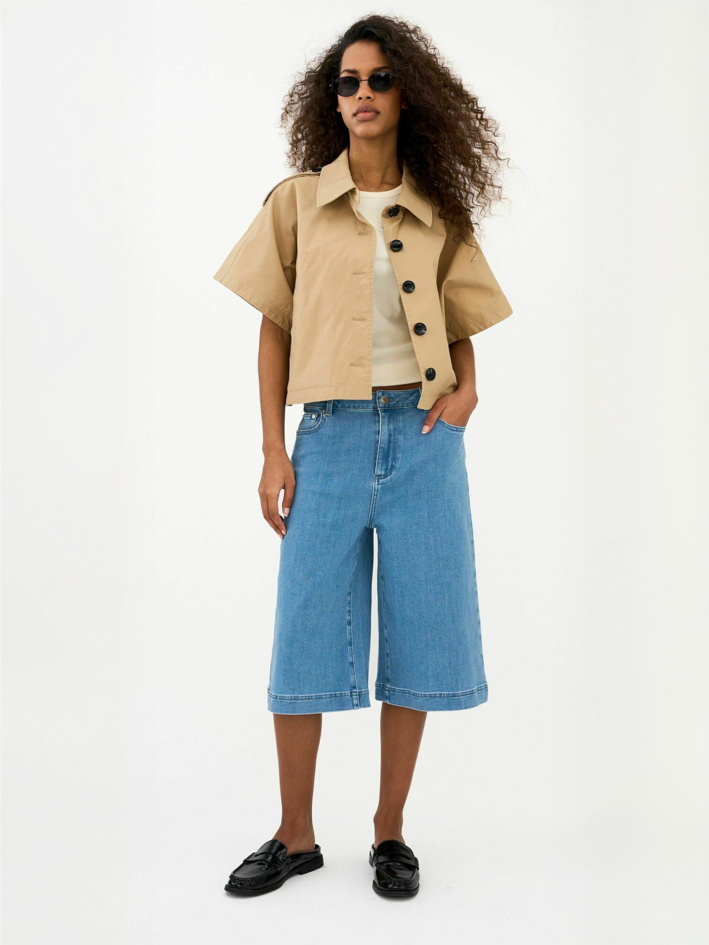 Ivy Copenhagen Regular Trousers ' IVY-Augusta ' in Blue: front