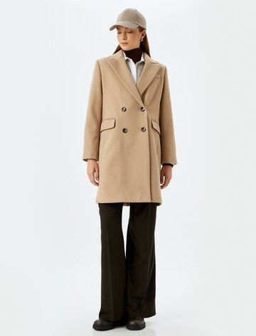 Koton Mantel in Beige