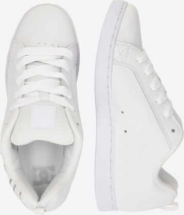 Baskets basses DC Shoes en blanc