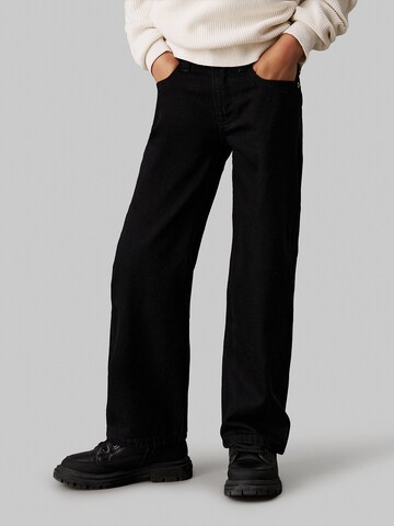 Calvin Klein Jeans Свободный крой Джинсы в Черный: спереди