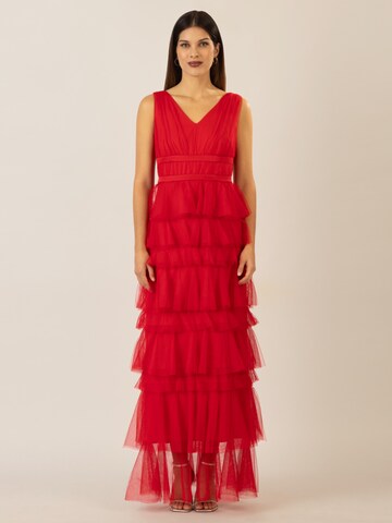 APART Evening Dress in Red: front